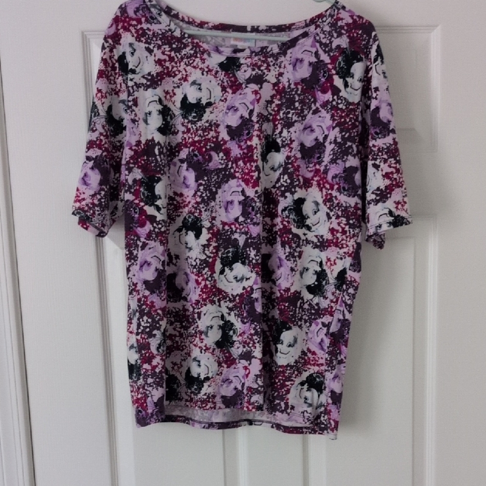 Lularoe Villan Shirt